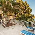 Waterfront * Trpanj